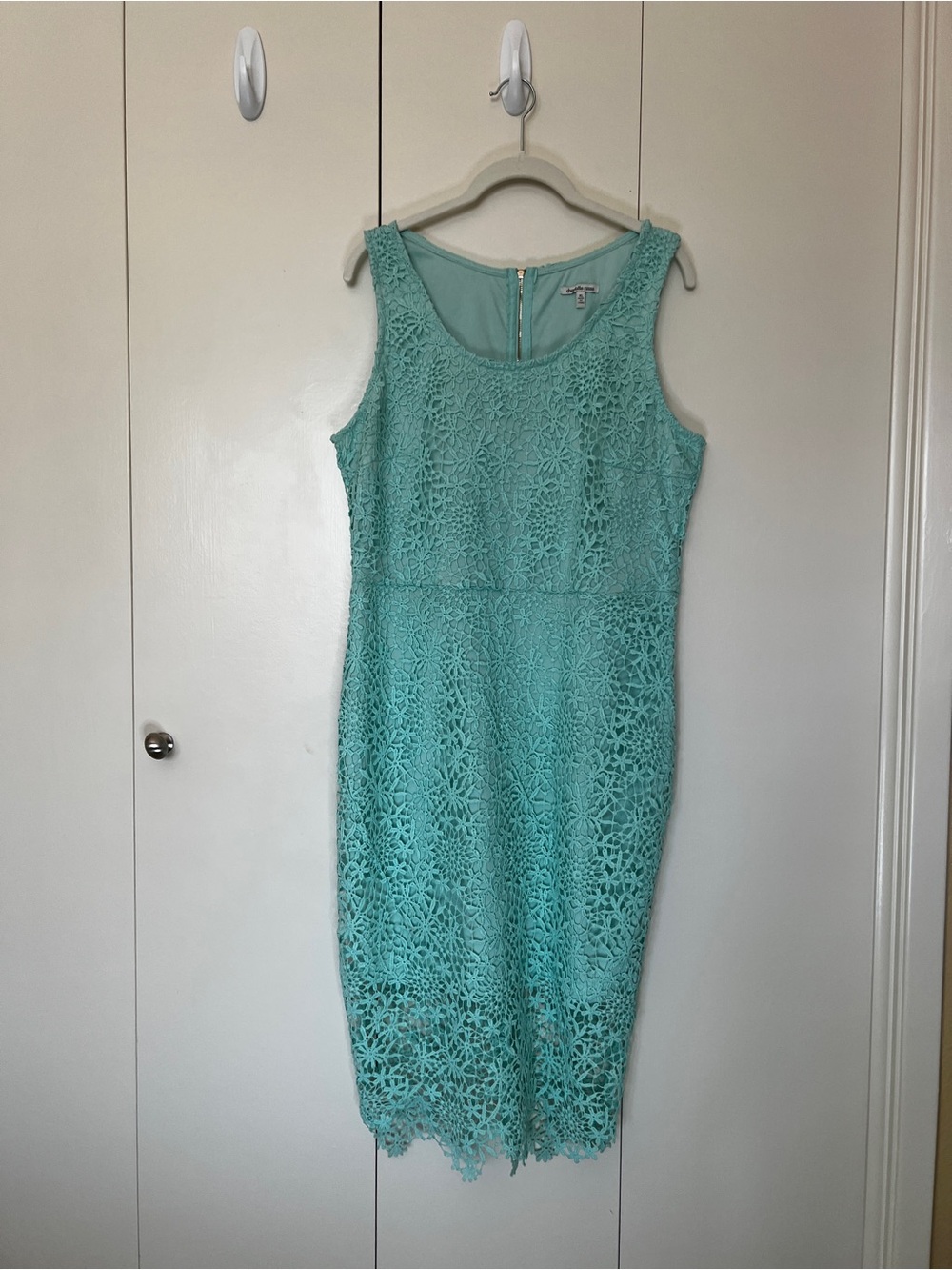 Charlotte Russe Mint Lace Sleeveless Midi Dress